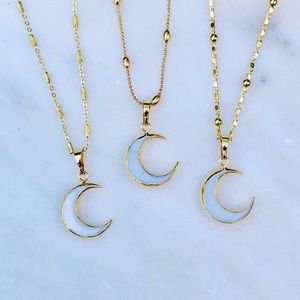 White Shell Crescent Moon Necklace